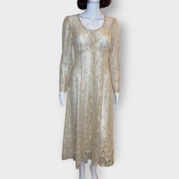 Vintage 1980s / 1990s Dawn Joy Fashions, Beige Champagne Lace, Overlay Dress - Picture 2 of 9